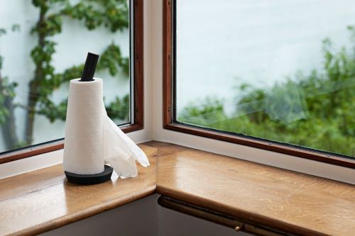 HAY Porter Küchenrollenhalter H: 36 cm – Schwarz