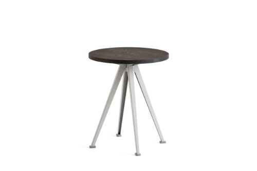 HAY Pyramid Couchtisch 51 Ø: 45 cm – Beigefarbener Stahl/geräucherte Eiche