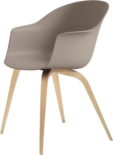 GUBI Bat Dining Chair Wood Base 45 cm - Oak/New beige