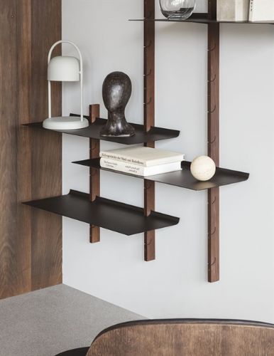 Eva Solo Smile Bücherregal Klein 67,5 x 79,6 cm – Räuchereiche/Schwarz