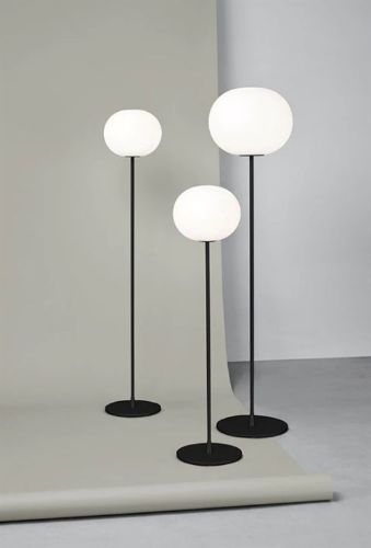 Flos Glo-Ball Floor 1 H: 135 cm - Sortiert