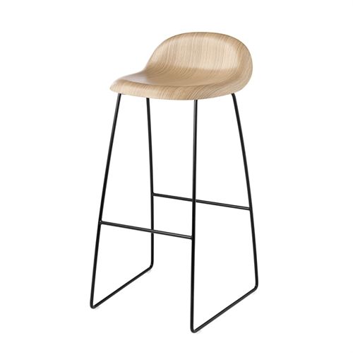 GUBI 3D Bar Stool H:75cm Sledge Black Base | Oak Semi Matt Lacquered