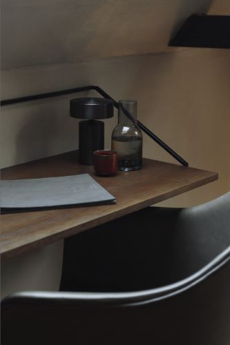 Audo Copenhagen Säulen-Tischlampe, tragbar, Ø: 12 cm – Bronze