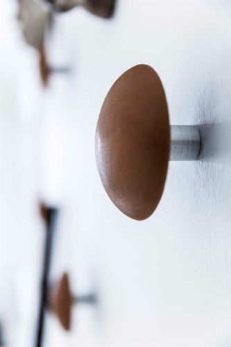 Bent Hansen B1 Knopfhaken Ø: 10 cm – Leder Cognac