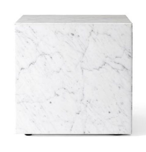 Audo Copenhagen Plinth Cubic H: 40 cm - White Carrara Marble