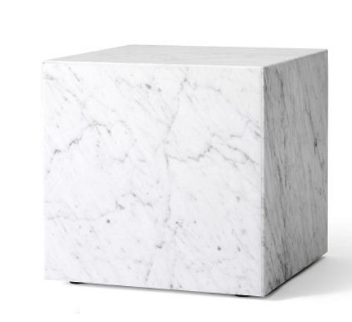 Audo Copenhagen Sockel, kubisch, H: 40 cm – weißer Carrara-Marmor