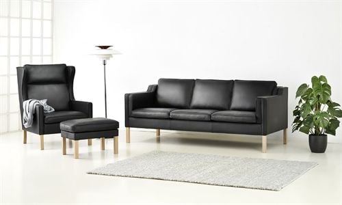 Stouby Eva 3-Personen-Sofa L: 200 cm – Schwarzes Semianalin-Leder/Eiche
