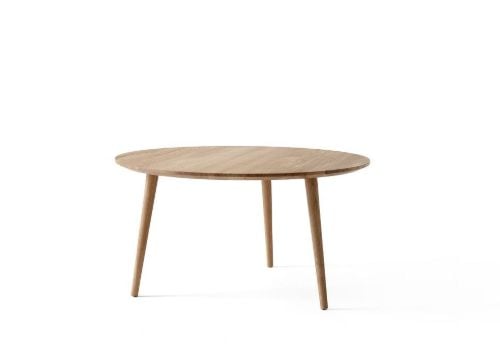 &Tradition SK15 In Between Coffee Table Ø: 90 cm - Oiled Oak