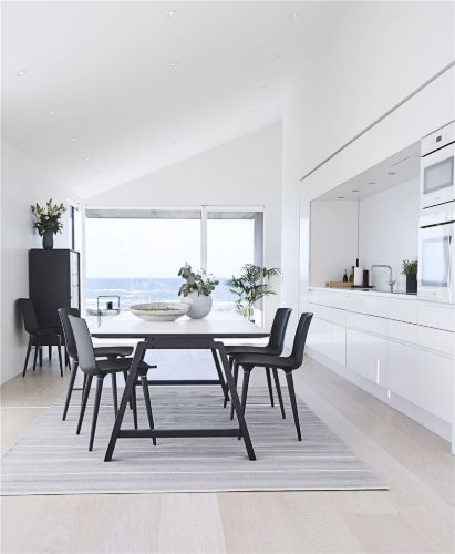 Andersen Furniture T1 Esstisch mit Verlängerung 180x95 cm - Weiß/Schwarz