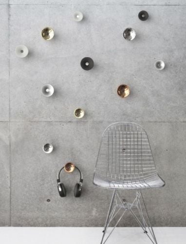 FROST LIVING LULU Haken Ø: 8 cm – Poliertes Gold/Mattschwarz