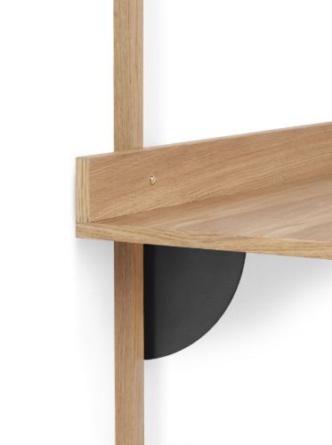 Ferm Living Sector Schreibtisch 87x45,1 cm - Eiche Schwarz/Messing