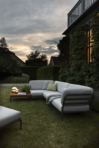 HOUE Level Couchtisch 81x81 cm - Bambus / Alu
