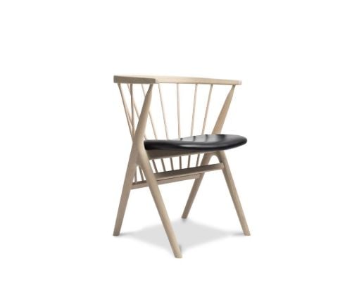 Sibast Furniture No 8 Dining SH: 45 cm - White Oil/Black Leather