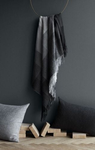 Elvang Inca Stones Plaid 130 x 200 cm – Grau