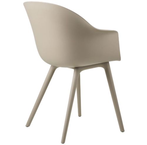 GUBI Bat Outdoor-Esszimmerstuhl SH: 45 cm - New Beige