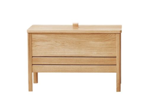 Form & Refine A Line Storage Bench 68 B: 68 cm - Oiled Oak