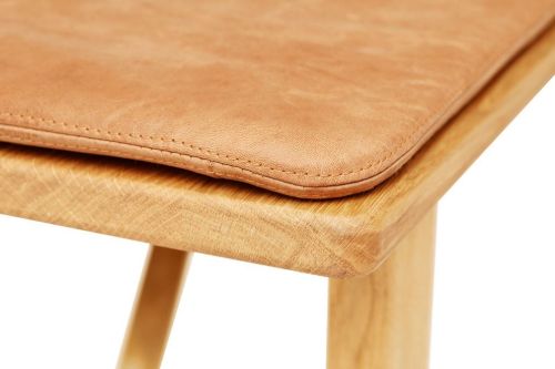 Form & Refine Position Lederkissen L: 155 cm – Dunes Kamelleder