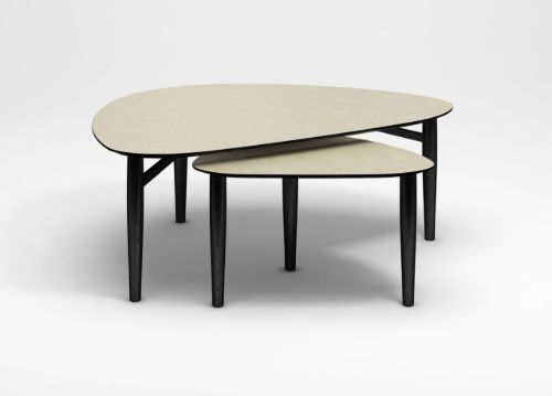 Thomsen Furniture Katrine Sofabord Trekant Lille 42x67x45 cm - Stenlook Beige/Sortlakeret Eg
