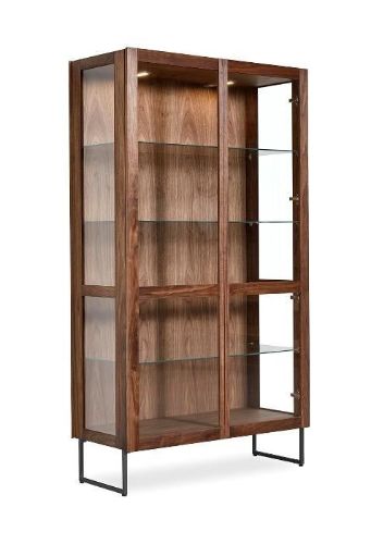 Skovby SM452 Vitrine 100x162 cm - Lackiertes Walnussholz
