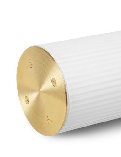 Ferm Living Vuelta Pendelleuchte H: 60 cm – Weiß/Messing