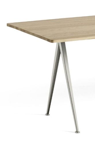 HAY Pyramide Tisch 02 250x85 cm - Beige pulverbeschichteter Stahl/matt lackierte Eiche