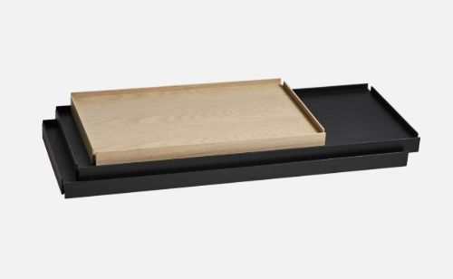 Woud Tablettregal niedrig H: 81 cm – weiß pigmentierte Eiche und schwarz lackierte Eiche