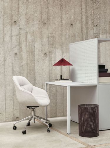 HAY AAC155 About A Chair Soft SH: 44 cm – Pulverbeschichtetes Aluminium / Flamiber Charcoal C8
