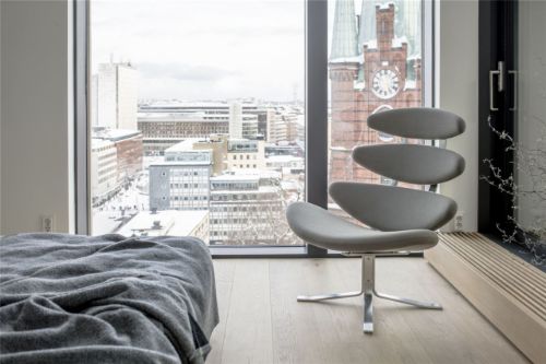 Fredericia Furniture 5000 Corona Sessel mit Drehgestell SH: 42 cm – Hallingdal 116/Gebürstetes Chrom
