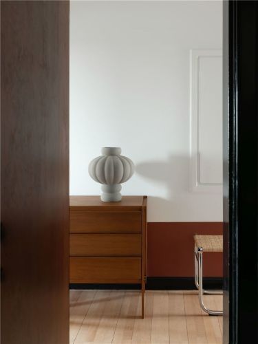 Louise Roe Ballonvase #03 H: 40 cm – Rohweiß