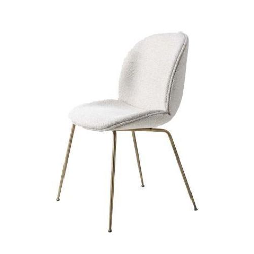 GUBI Beetle Dining Chair SH: 45,5 cm - Antique Brass Base / Sahco Safire