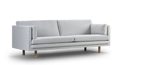 Juli 954 2 Pers. Sofa mit 2 Armlehnen L: 220 cm – Amdal 130/Lackierte Eiche