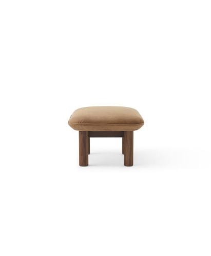 Audo Copenhagen Brazil Ottoman H: 40 cm – Walnuss/Dünen Cognac 21004