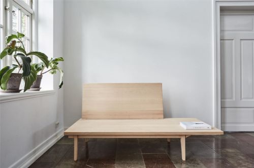 Duus & Møller Nordic Silence Sofa inklusive Kissenset 2 Pers. B: 172 – Massive Eiche/801 Square