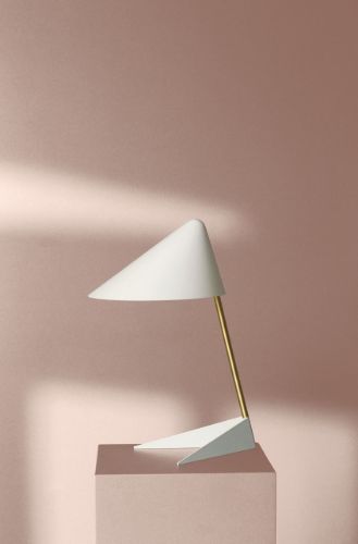 Warm Nordic Ambience Tischlampe H: 43 cm – Warmweiß/massives Messing