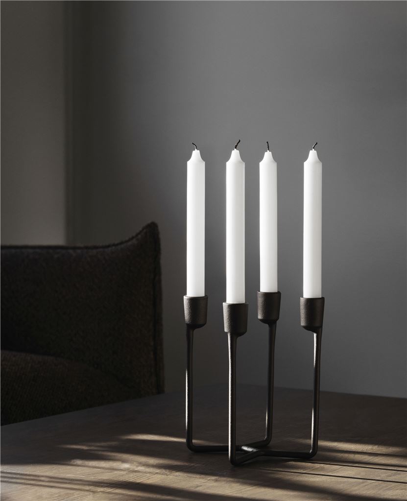 Normann Copenhagen Heima 4-armiger Kerzenhalter – Schwarz