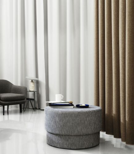 Normann Copenhagen Silo Pouf Medium Ø: 70 cm - Schwarz/Albagia 201