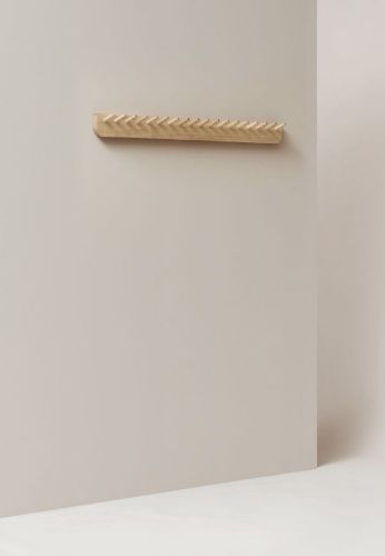 Form & Refine Echo Garderobe L: 88 cm – Weiß geölte Eiche