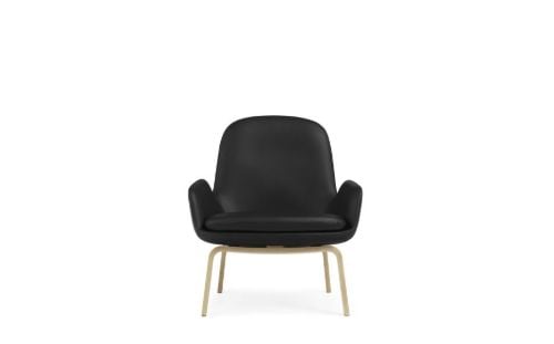 Normann Copenhagen Era Lounge Chair Low Oak SH: 40 cm - Ultra Leather / Black 41599