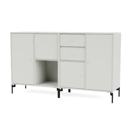 Montana QS Selection Couple Skænk med ben 139,2x69,6 cm - 09 Nordic / Black