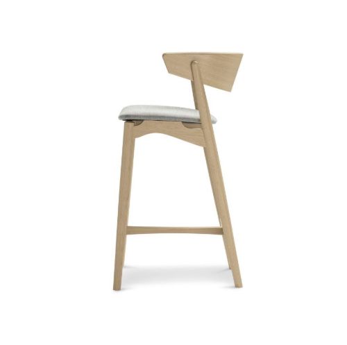 Sibast Furniture No 7 Barhocker SH: 65 cm – Seifeneiche / Remix 123 Hellgrau