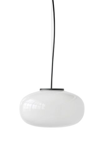New Works Karl-Johan Pendelleuchte groß – Opalglas