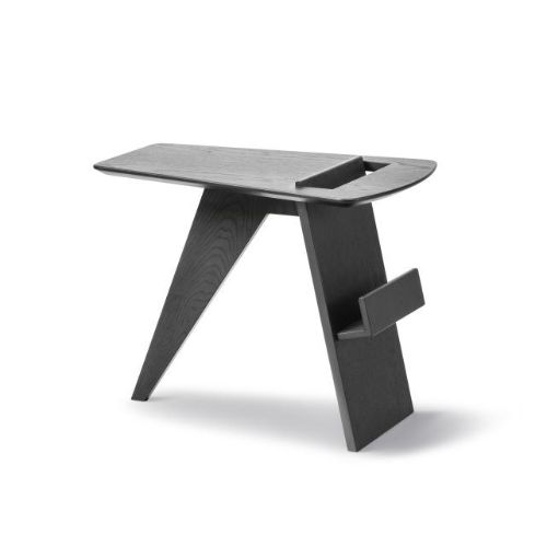 Fredericia Furniture 6100 Zeitschriftentisch – Sortierung z.B