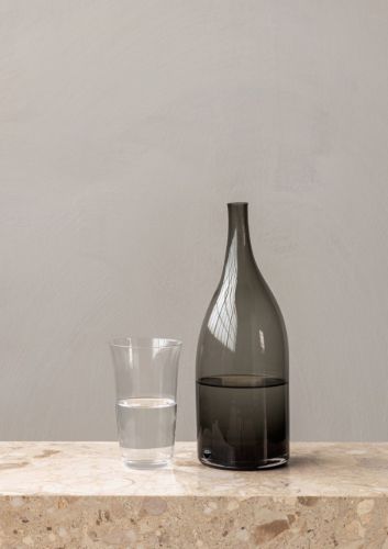 Audo Copenhagen Strandgade Karaffe H: 29 cm – Rauchglas