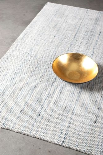 HC Carpets Helsinki Handgefertigter Teppich 50x80 cm - Elfenbeinblau