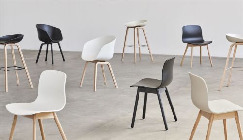 HAY AAC ECO 12 About A Chair SH: 46 cm – Lackierte massive Eiche/ECO Cream
