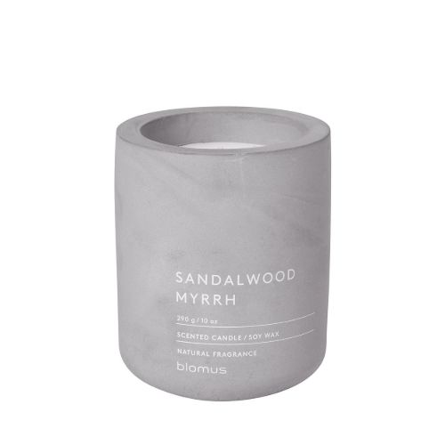 Blomus Fraga Scented Candle L Ø: 9 cm - Sandalwood Myrrh/Micro Chip OUTLET
