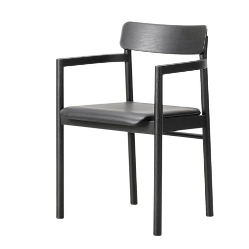 &Tradition 3446 Stuhl, Höhe: 79,5 cm – Eiche schwarz lackiert/Omni-Leder schwarz