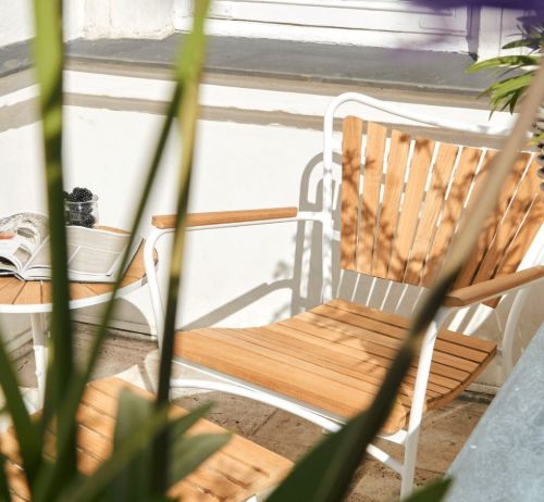 Mandalay Marguerit Loungetisch Ø50 cm inkl. 2 Loungesessel Gartenmöbel Set - Weiß/Teak