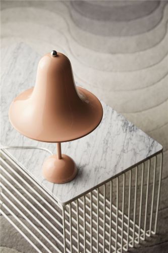 Verpan Pantop Ø23 Tischleuchte H: 38 cm – Dusty Rose/Pink Sand
