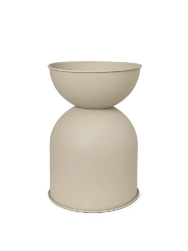 Ferm Living Sanduhrtopf Mittel Ø: 40 cm – Kaschmir